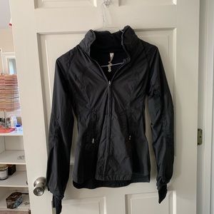 LULULEMON ATHLETIC JACKET